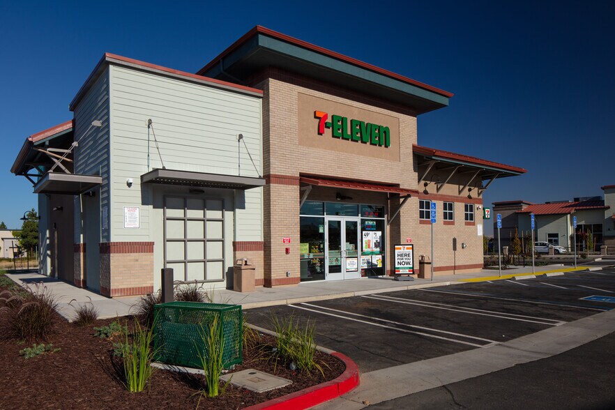 Primary Photo Of Swc Lone Tree Way & Jeffery Way, Brentwood Convenience Store For Sale