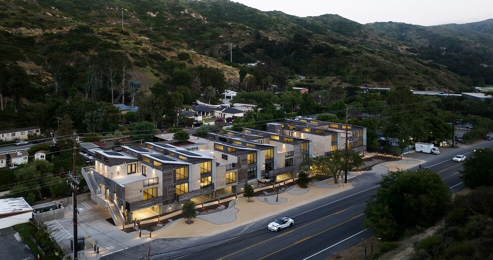 More Photos Of 20412 Laguna Canyon Rd, Laguna Beach Apartments For Sale