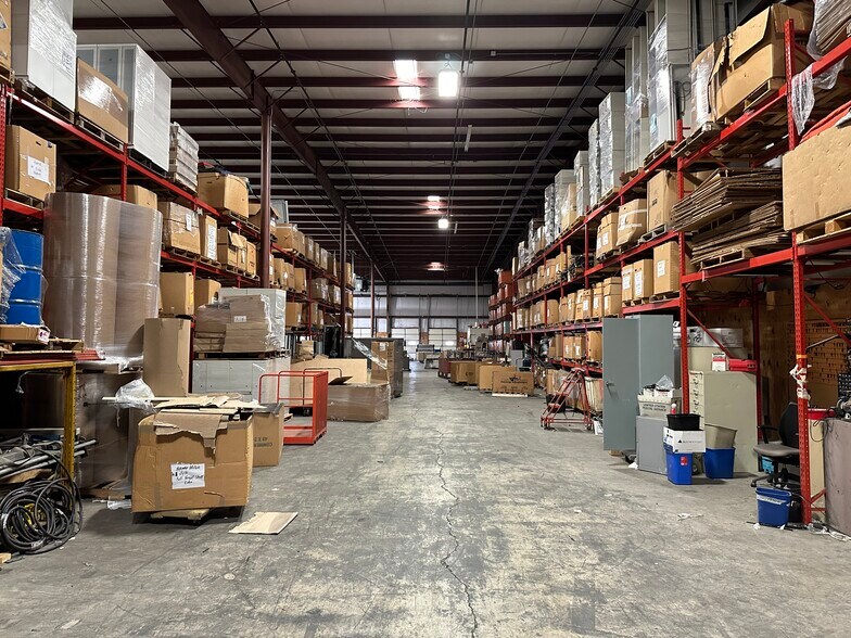 More Photos Of 561 Belle, Harrisonburg Warehouse For Lease