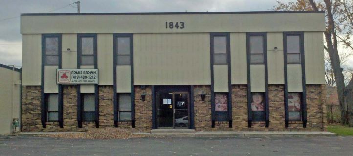 More Photos Of 1843 W Alexis Rd, Toledo Office For Sale