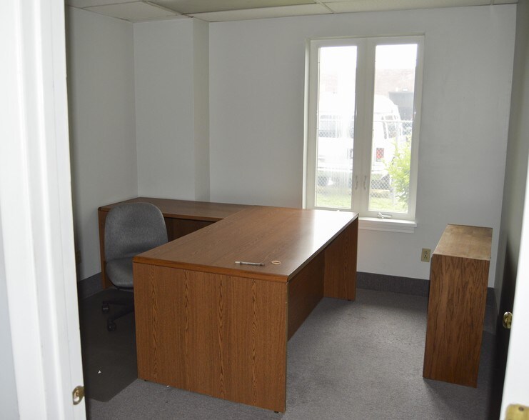 More Photos Of 9600 Main St, Clarence Medical For Sale