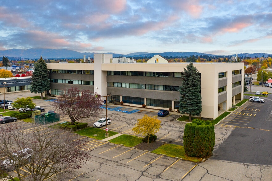 More Photos Of 11707 E Sprague Ave, Spokane Valley Office For Lease