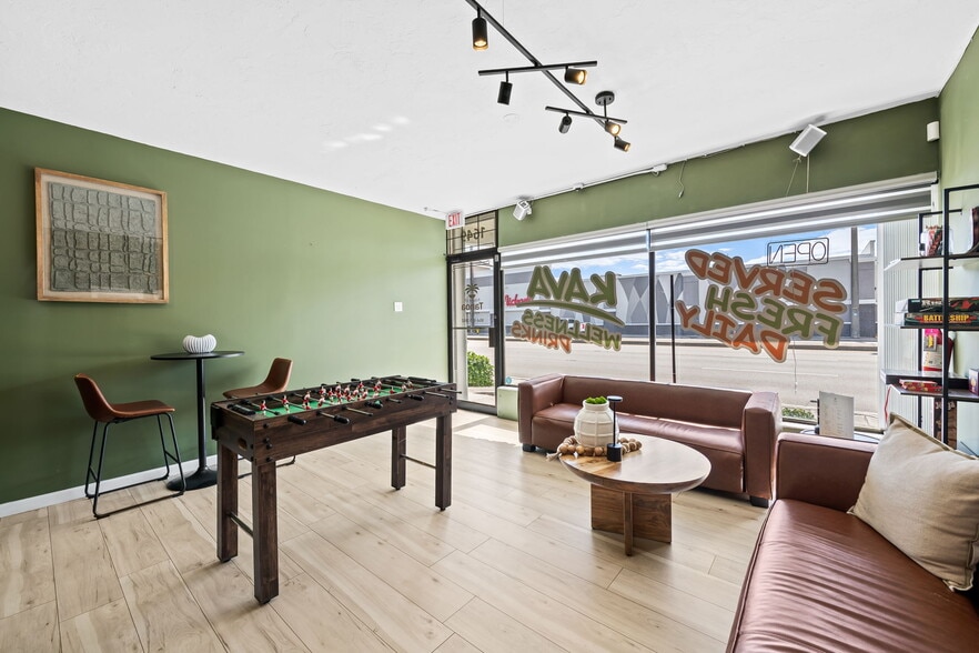 More Photos Of 1649 E Sample Rd, Pompano Beach Storefront For Sale