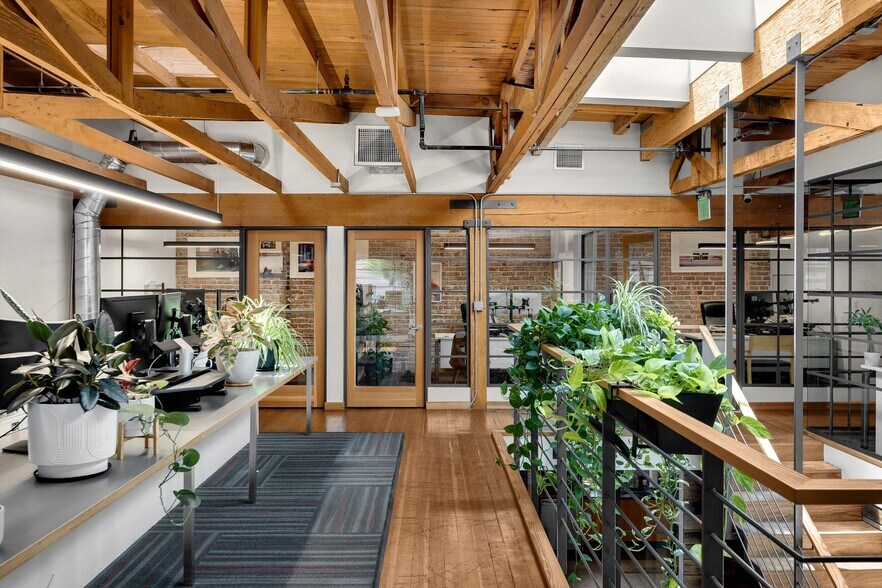 More Photos Of 425 E 4th St, Long Beach Office Residential For Sale