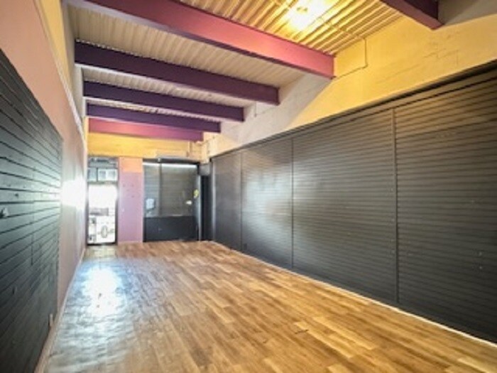 More Photos Of 16 Barrett Ave, Staten Island Storefront Retail Office For Lease