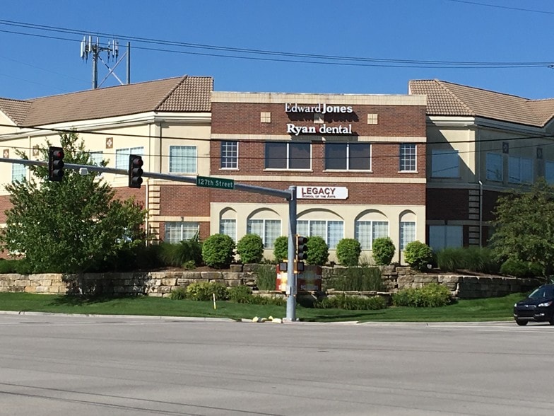 More Photos Of 12710 S Pflumm Rd, Olathe Storefront Retail Office For Lease