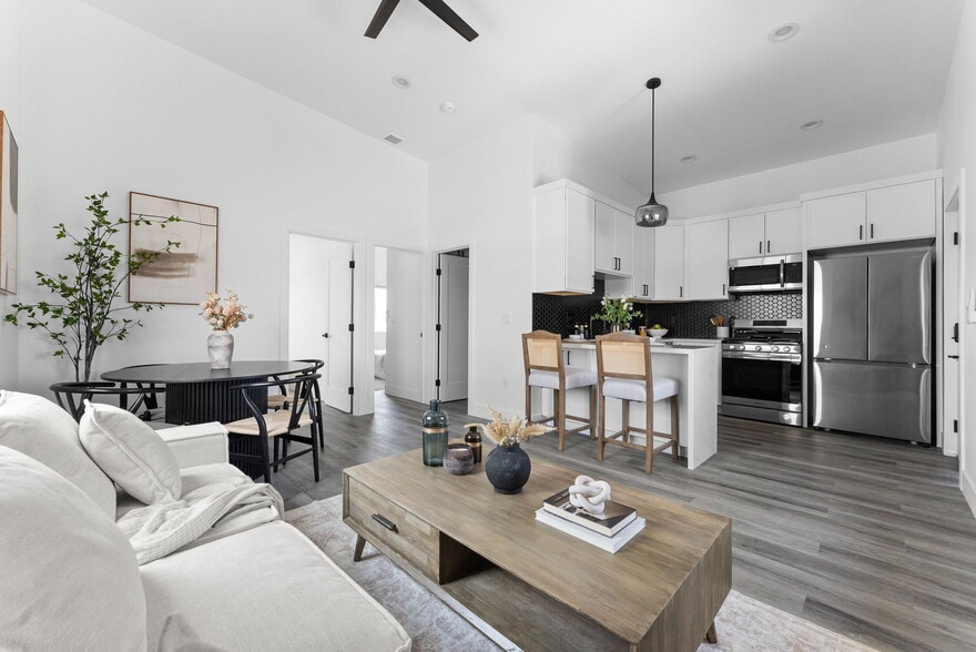 More Photos Of 2722 Nye St, San Diego Apartments For Sale