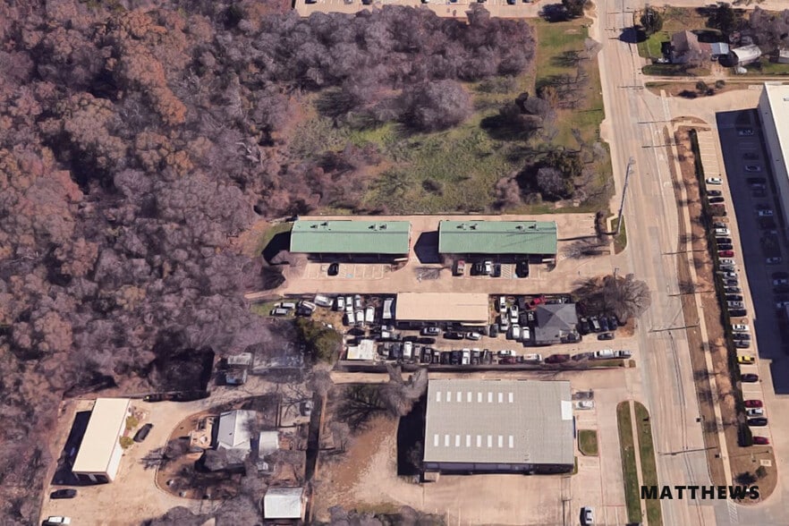 Primary Photo Of 519 Bennett Ln, Lewisville Flex For Lease