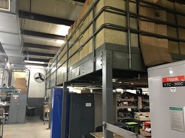 More Photos Of 1495 N Kealy St, Lewisville Distribution For Lease