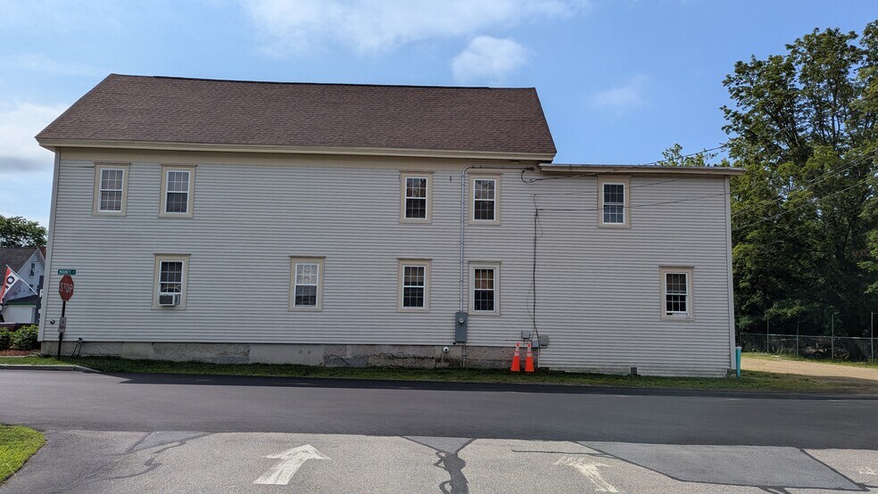 More Photos Of 141 Main St, Alton Storefront Retail Residential For Sale