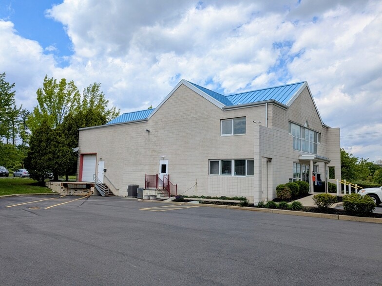 More Photos Of 470 Route 31 N, Ringoes Self Storage For Lease