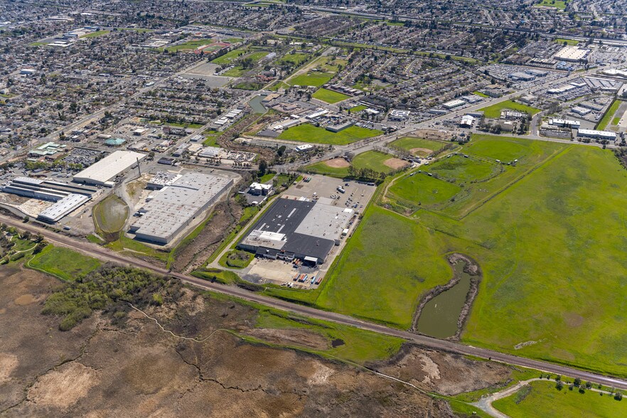 More Photos Of 1700 W 4th St, Antioch Warehouse For Lease