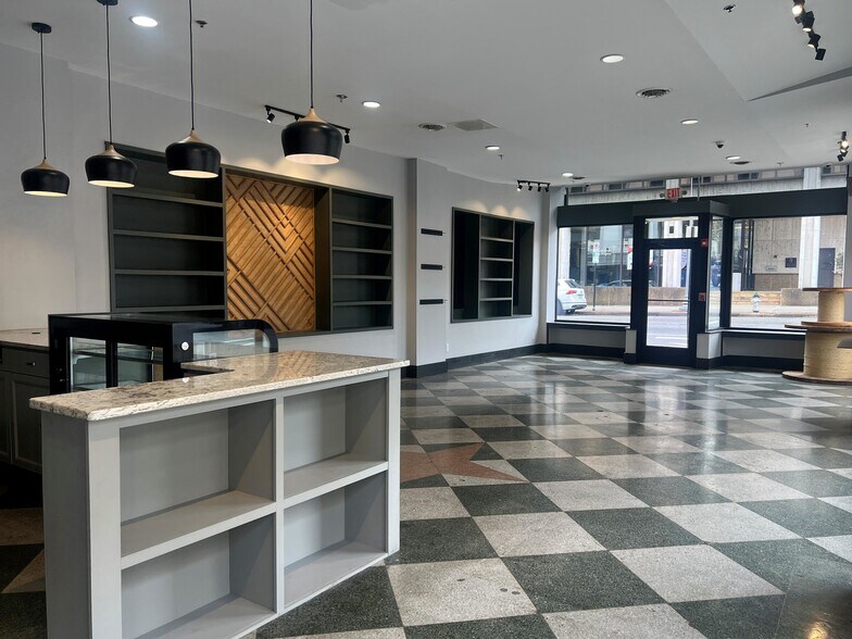 More Photos Of 131 Campbell Ave SW, Roanoke Office For Lease