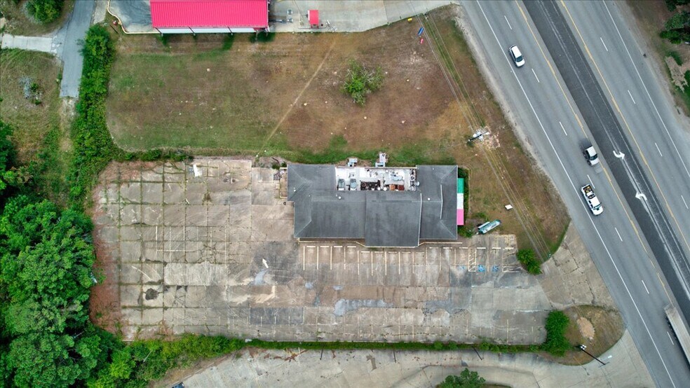 More Photos Of 235 E Gibson St, Jasper Restaurant For Lease