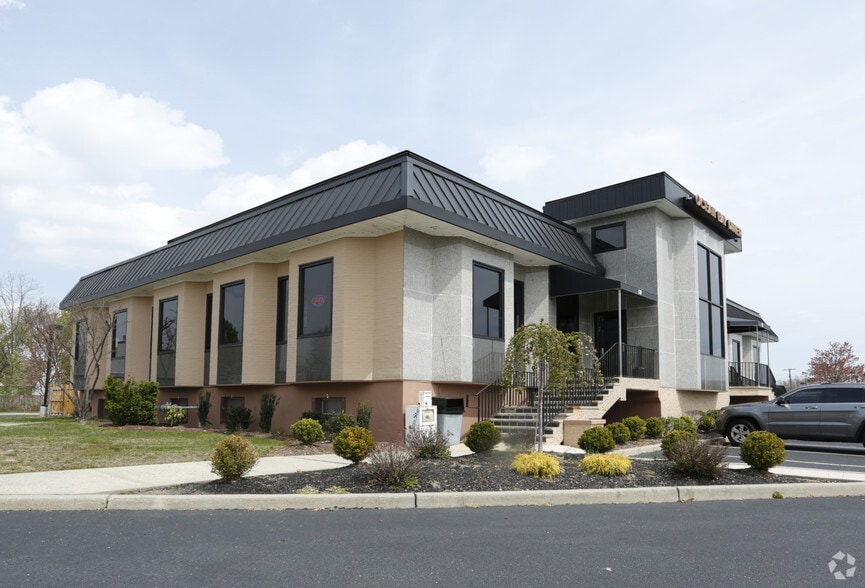 More Photos Of 1519 Richmond Ave, Point Pleasant Restaurant For Sale