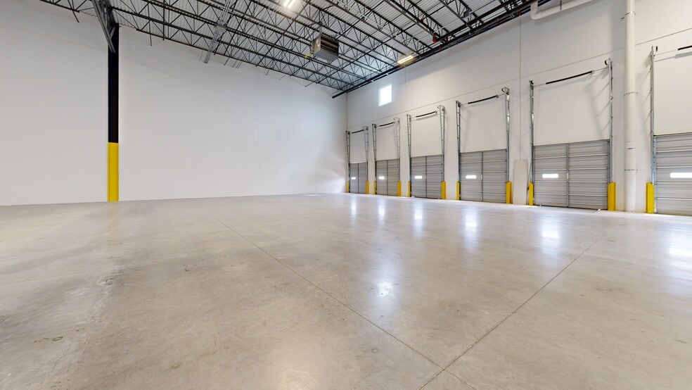 Primary Photo Of 2080 S AW Grimes Blvd, Round Rock Unknown For Lease