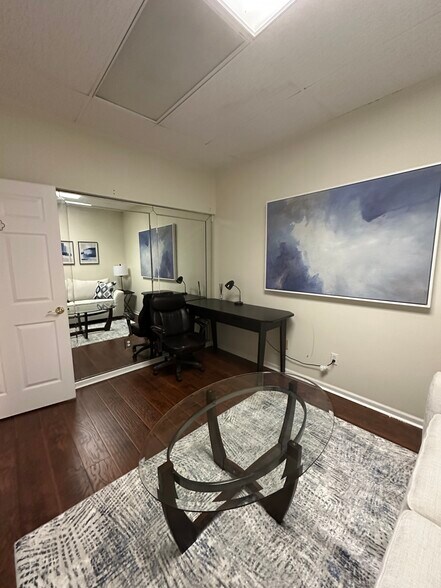 More Photos Of 2301 Park Ave, Orange Park Office For Lease