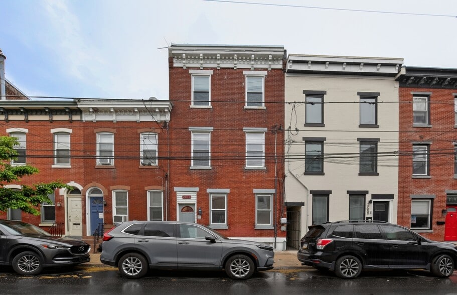 Primary Photo Of 2010 E York St, Philadelphia Multifamily For Sale