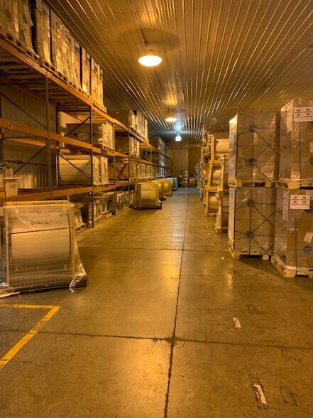 More Photos Of 310 2nd St, Boscobel Warehouse For Lease