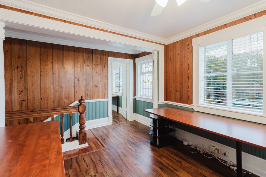 More Photos Of 37951 Meridian Ave, Dade City Office For Sale