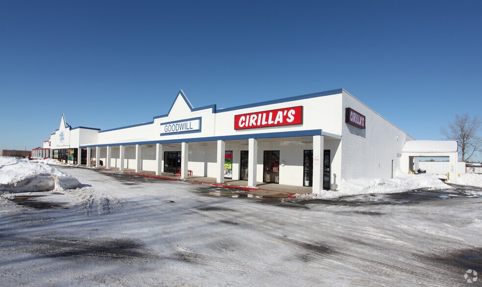 More Photos Of 8016-8028 E 171 St, Belton General Retail For Lease