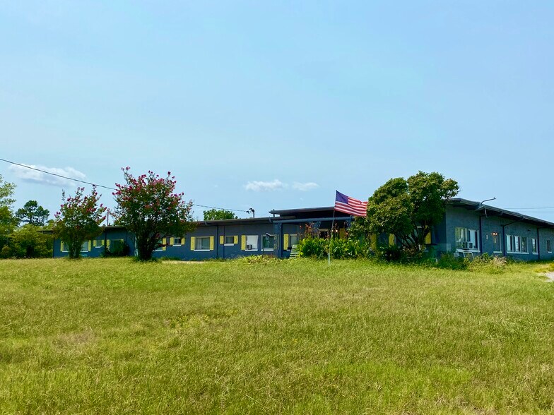 More Photos Of 5020 Sayle St, Greenville Assisted Living For Sale