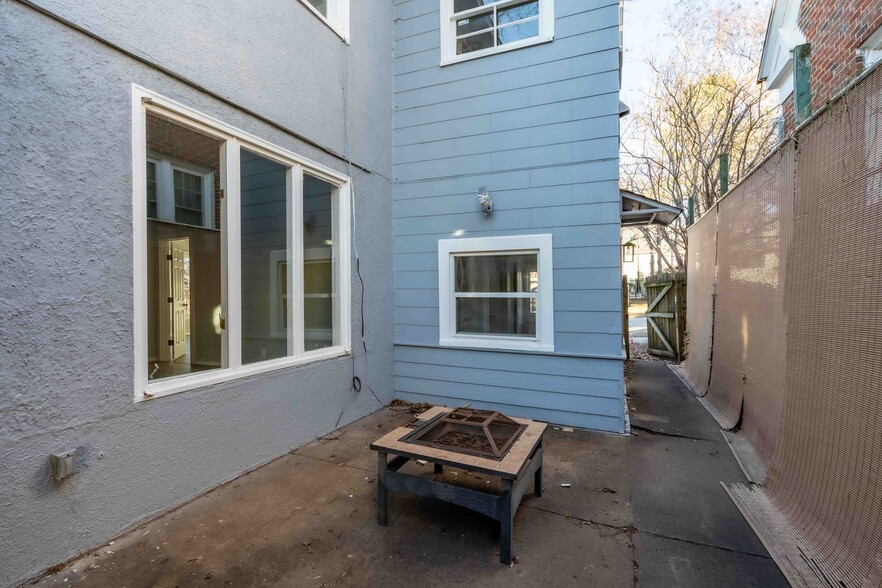 More Photos Of 1703 S Quaker Ave, Tulsa Apartments For Sale