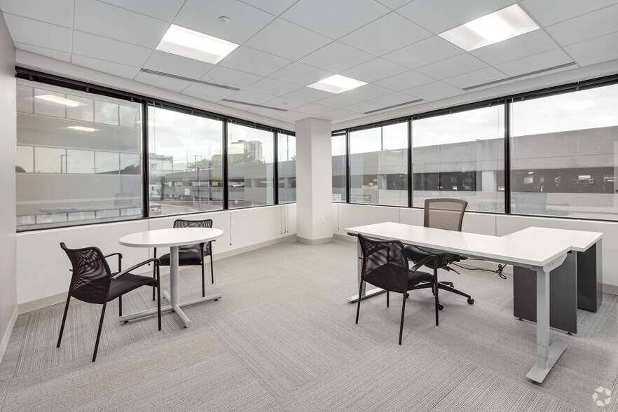 More Photos Of 8607 Westwood Center Dr, Vienna Office For Lease