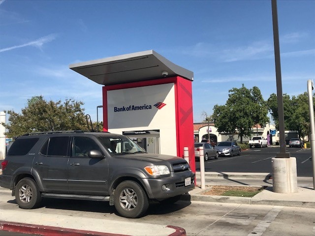 More Photos Of 406-498 W Shaw Ave, Clovis Unknown For Lease