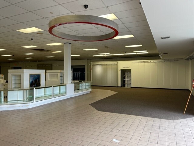 More Photos Of 6433 Highway 182 E, Morgan City Storefront For Lease