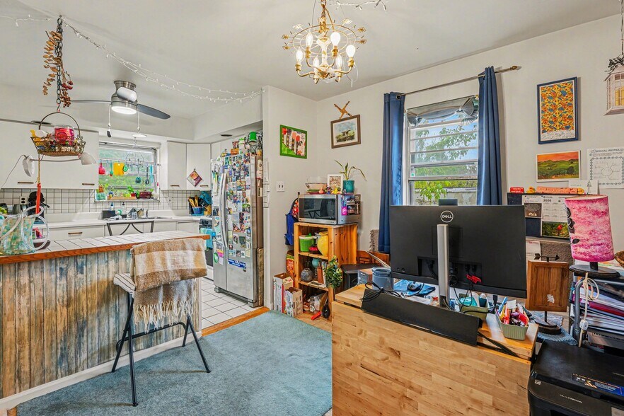 More Photos Of 107 Allison Rd, Oreland Office For Sale