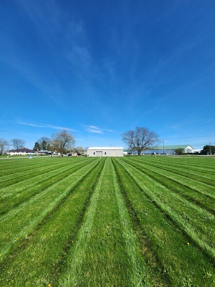 More Photos Of 1419 Wayne St, Celina Warehouse For Sale