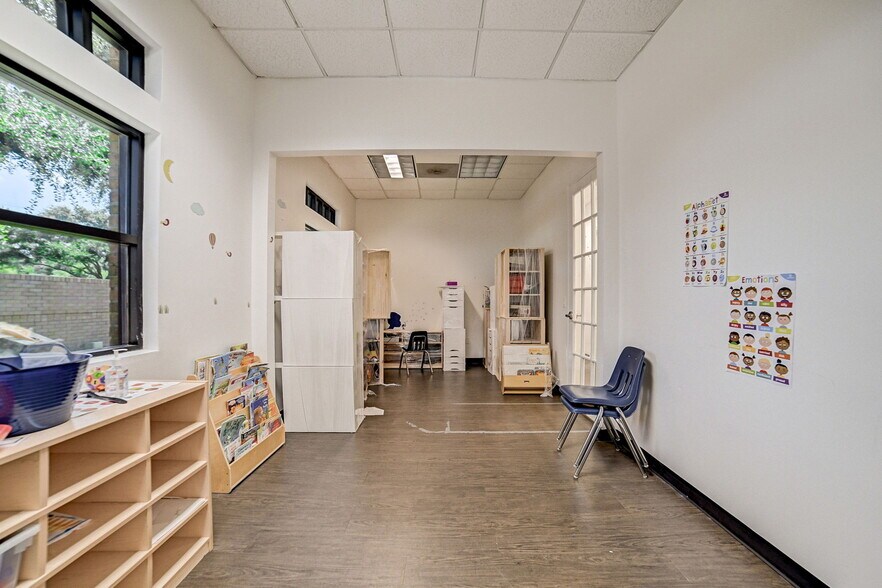 More Photos Of 2515 Cordes Dr, Sugar Land Daycare Center For Lease