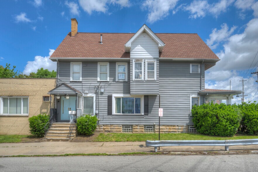 More Photos Of , Cleveland Unknown For Sale