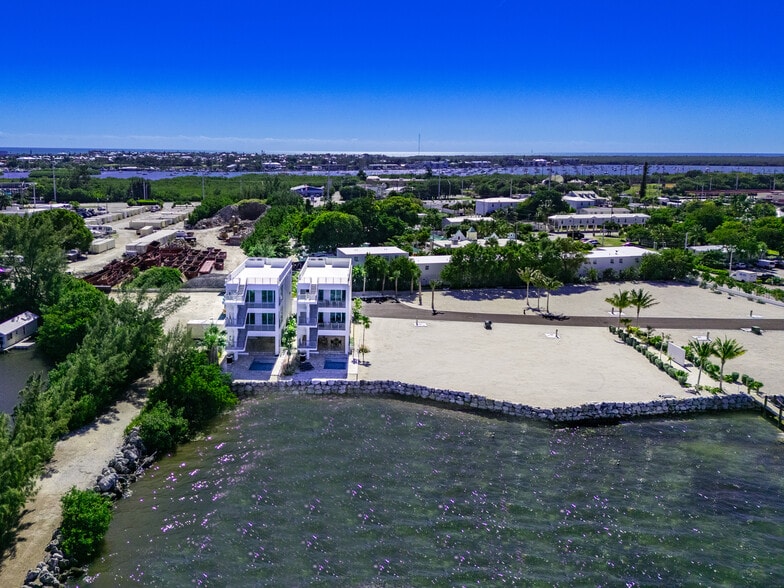 More Photos Of 990 41st St, Marathon Land For Sale