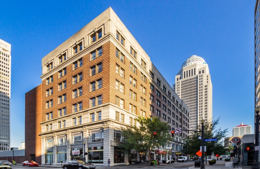 More Photos Of 312 S 4th St, Louisville Coworking Space