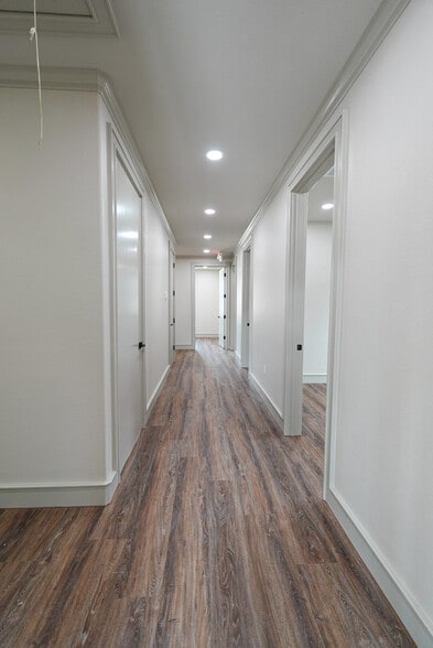 More Photos Of 25213 FM 2978 Rd, Tomball Medical For Lease