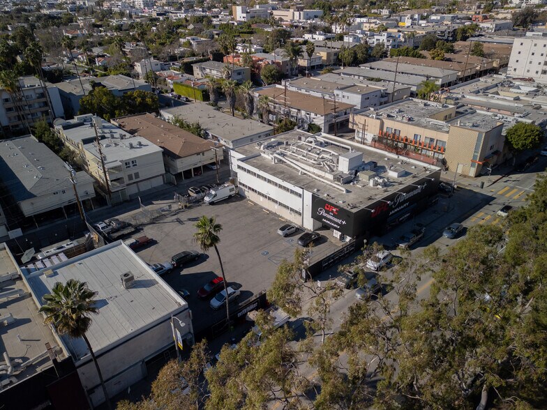 More Photos Of 543 N Fairfax Ave, Los Angeles Loft Creative Space For Lease