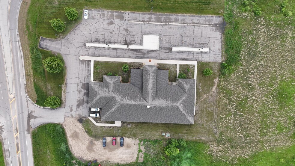 More Photos Of 6600 State Highway 29 S, Alexandria Medical For Lease