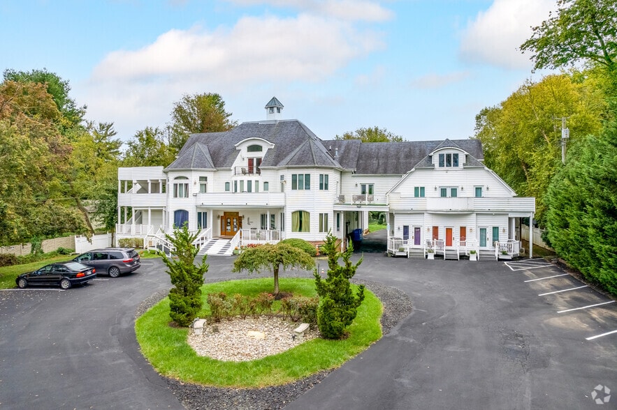 Primary Photo Of 10605 Maryland 108, Columbia Assisted Living For Sale