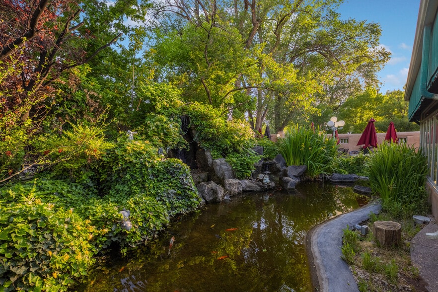 More Photos Of 8032 4th St NW, Albuquerque Restaurant For Sale