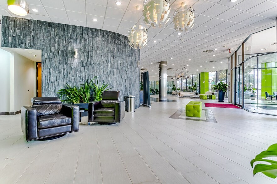 More Photos Of 2350 Valley View Ln, Dallas Loft Creative Space For Lease