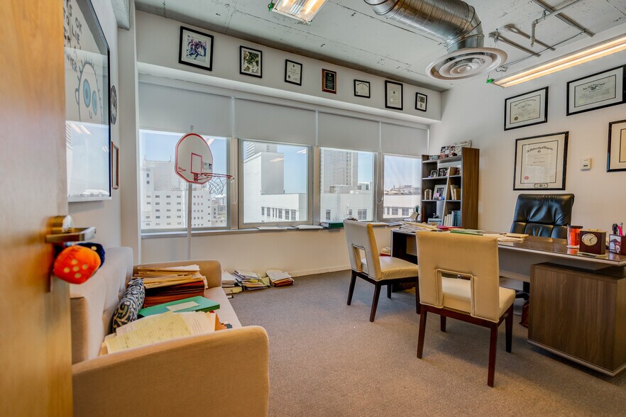 More Photos Of 14 NE 1st Ave, Miami Office For Lease