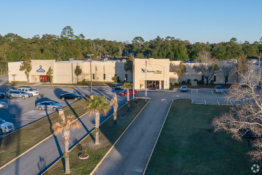 More Photos Of 8190 Pensacola Blvd, Pensacola Specialty For Sale