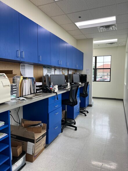 More Photos Of 1314 E Sonterra Blvd, San Antonio Medical For Sale