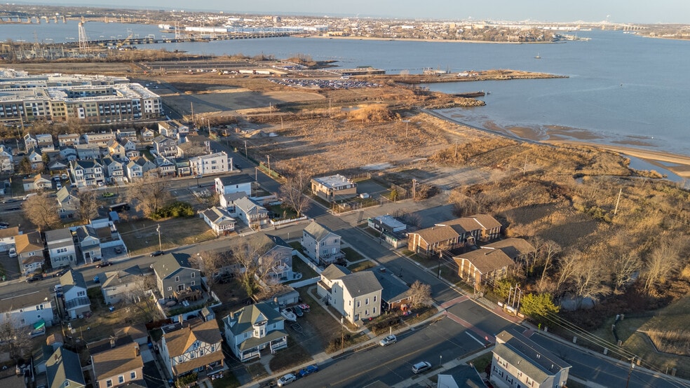 More Photos Of 122 S Rosewell Ave, South Amboy Apartments For Sale