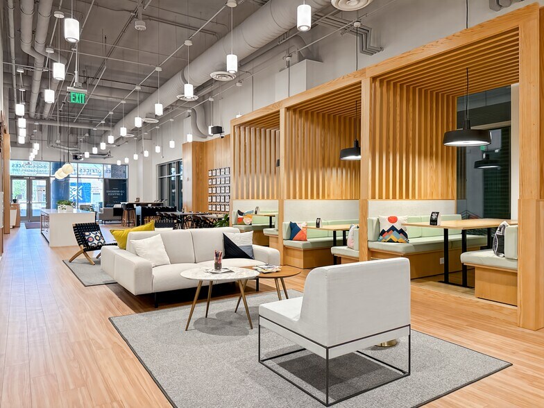 More Photos Of 355 S Main St, Greenville Coworking Space