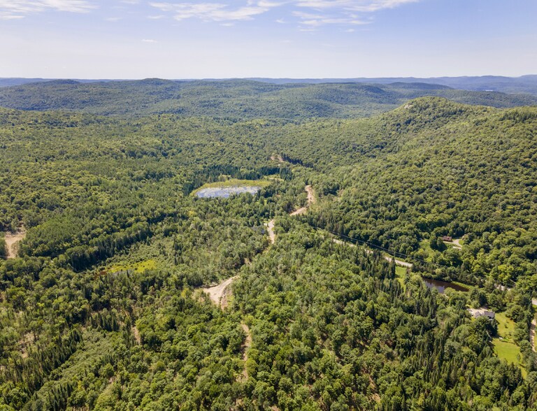 More Photos Of 600 De Montcalm, Montcalm Land For Sale