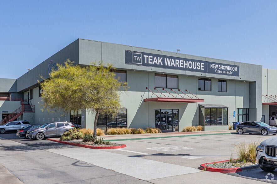 More Photos Of 8400 Miramar Rd, San Diego Coworking Space