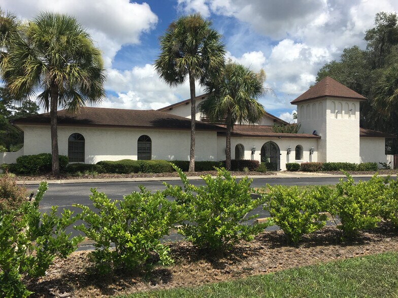 Primary Photo Of 5431 E Silver Springs Blvd, Silver Springs Office For Lease
